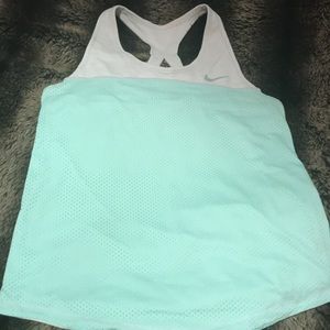 Nike reversible workout tank top